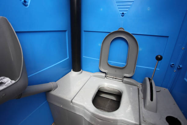 Best Temporary restroom rental  in Petersburg, IN